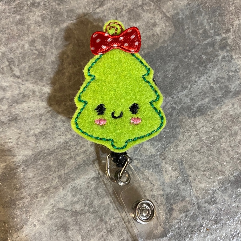 Christmas Tree Badge Reel